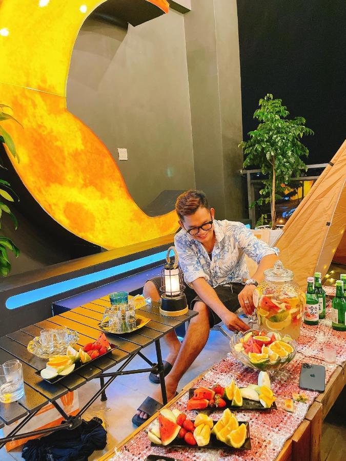 芹苴 Mid Night酒店 外观 照片